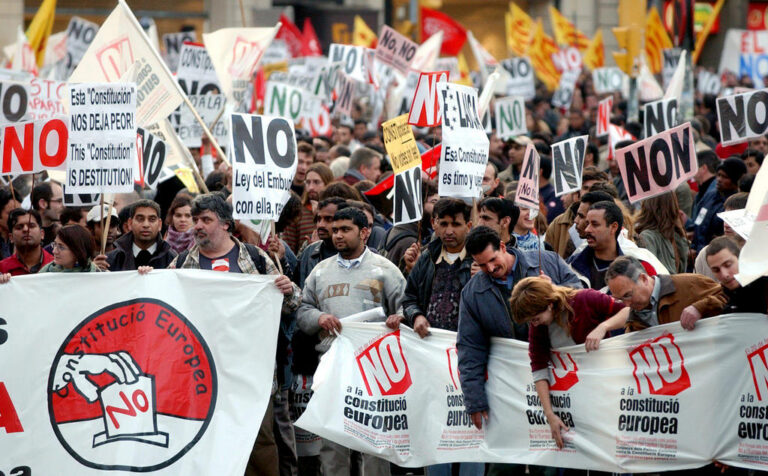 SPAIN DEMONSTRATION AGAINST EUROPEAN CONSTITUTION